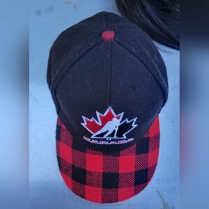 Team Canada Hockey flannel and black wool baseball cap / hat